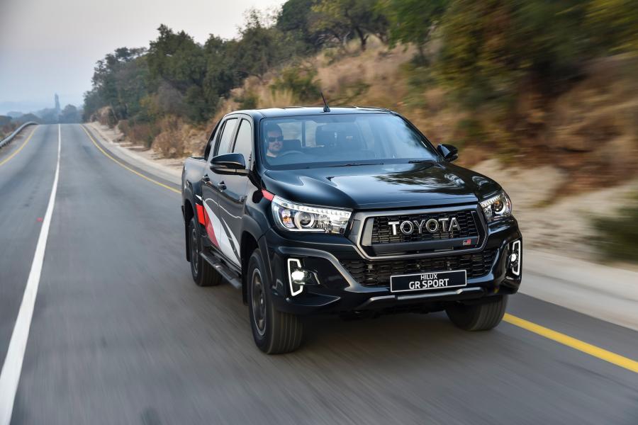  Toyota Hilux GR Sport Double Cab 2019 года  (ZA) (фото 37 из 43)